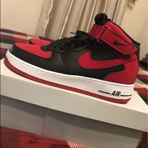 Air Force Mid ‘07 Bred